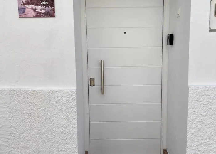 Casa Del Leon Istán